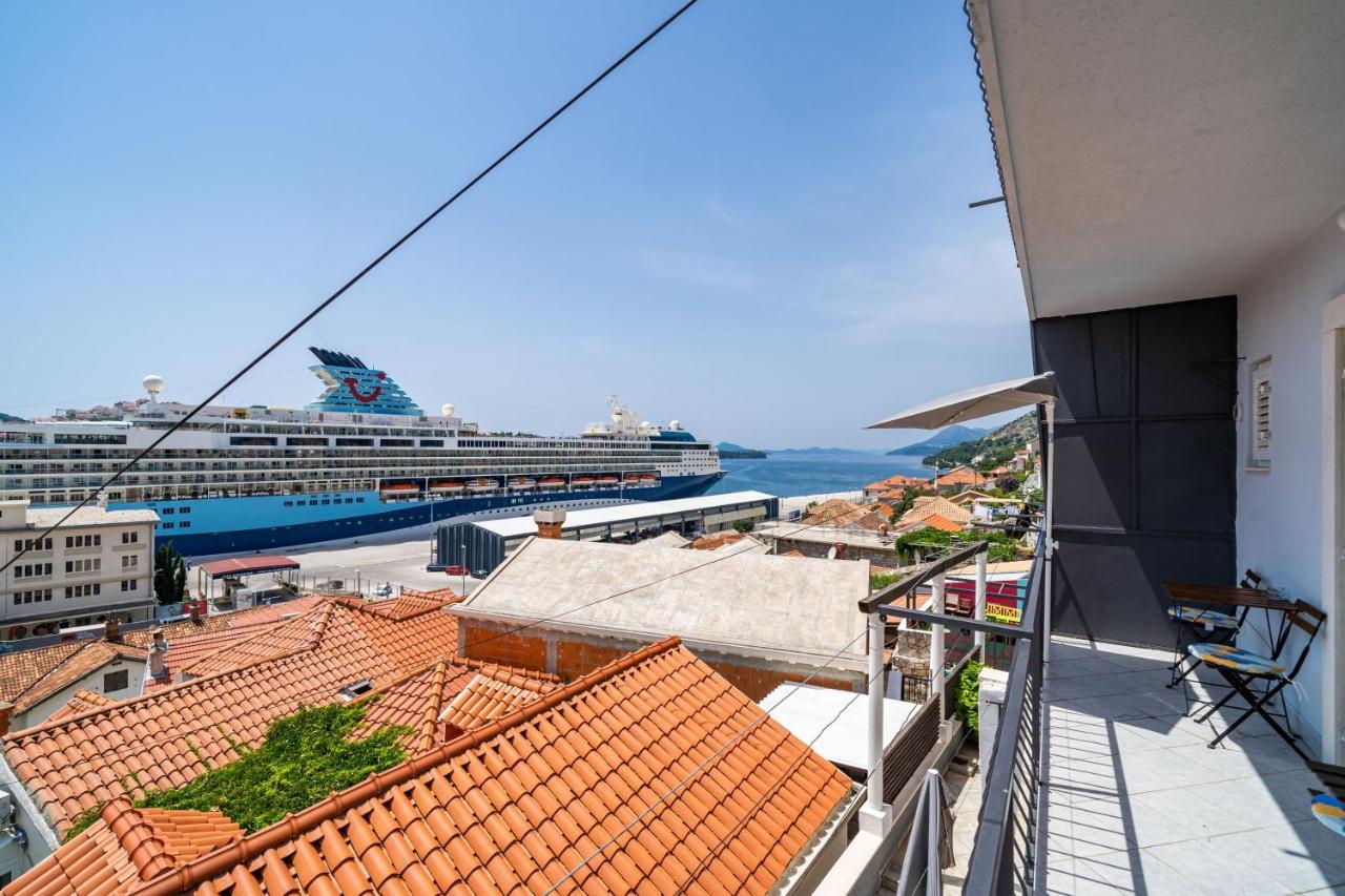 Nostromo Guesthouse With The Sea View Dubrovnik Bagian luar foto