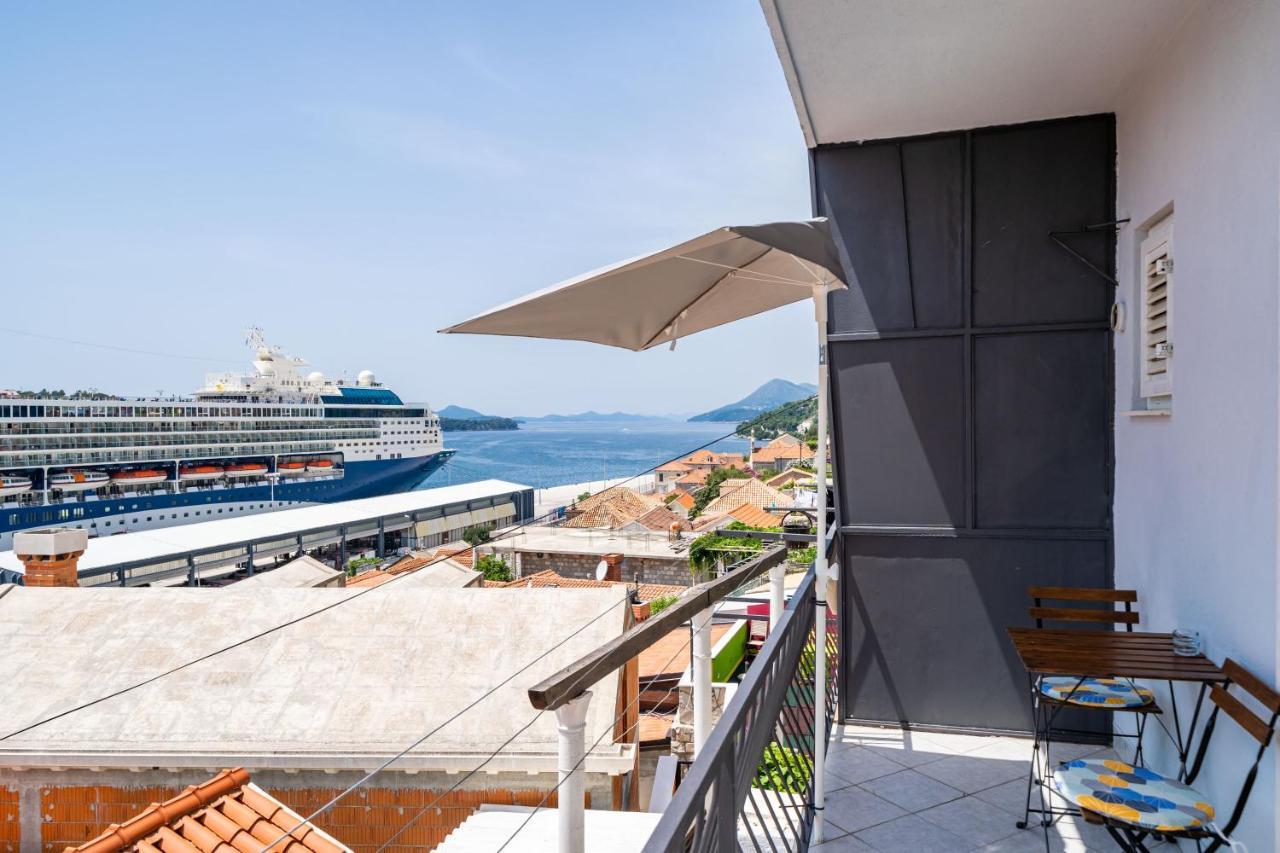 Nostromo Guesthouse With The Sea View Dubrovnik Bagian luar foto